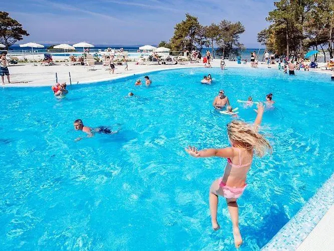 Holiday home Mobile Homes In Zaton Holiday Resort, With Large Pool Area